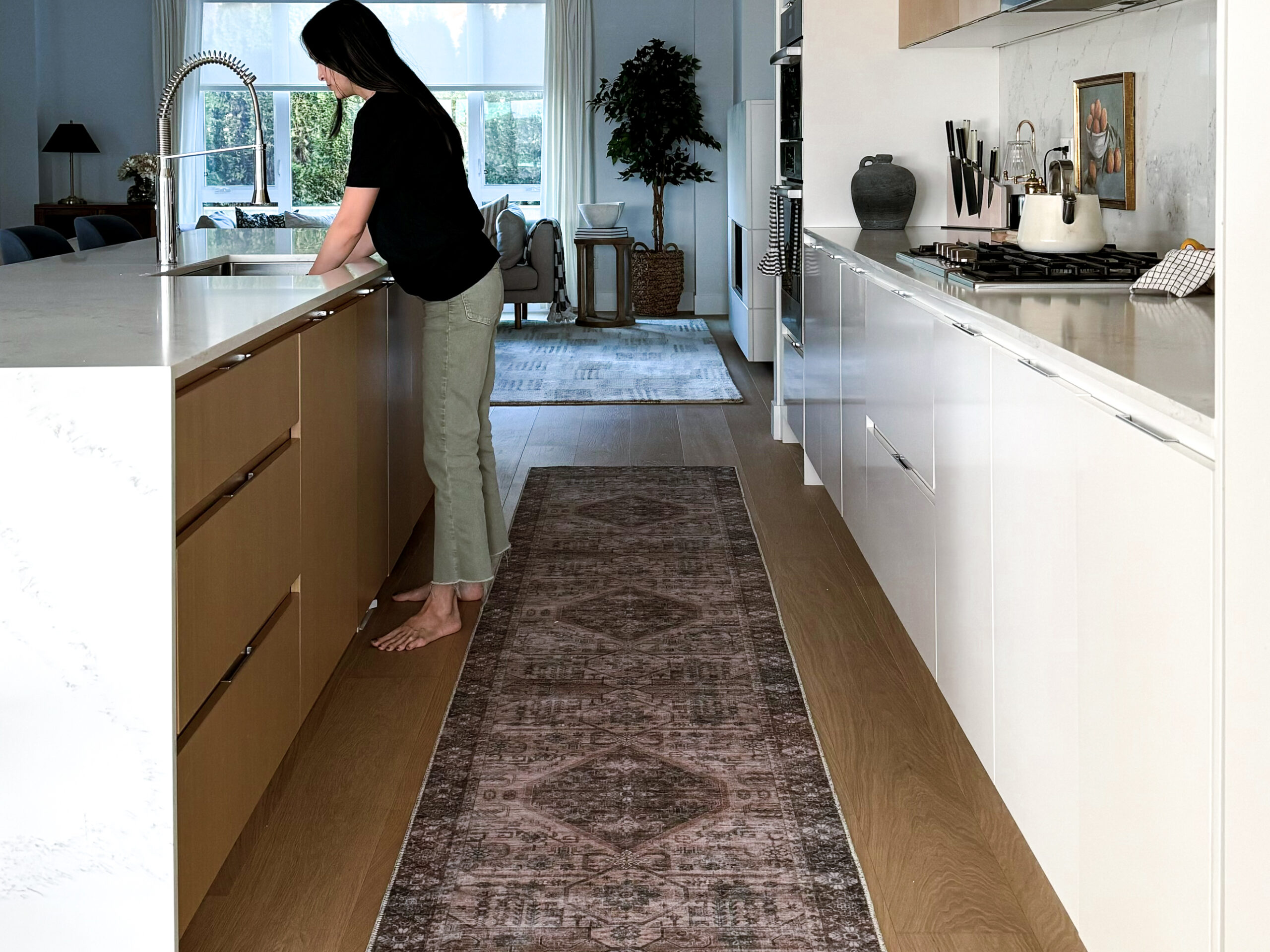RugsUSA review - a beautiful rugs USA rug in the kitchen as a runner.